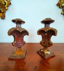 Portapalme in legno intagliato d’epoca Luigi XV